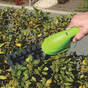 2-in-1 Cordless Grass Shear